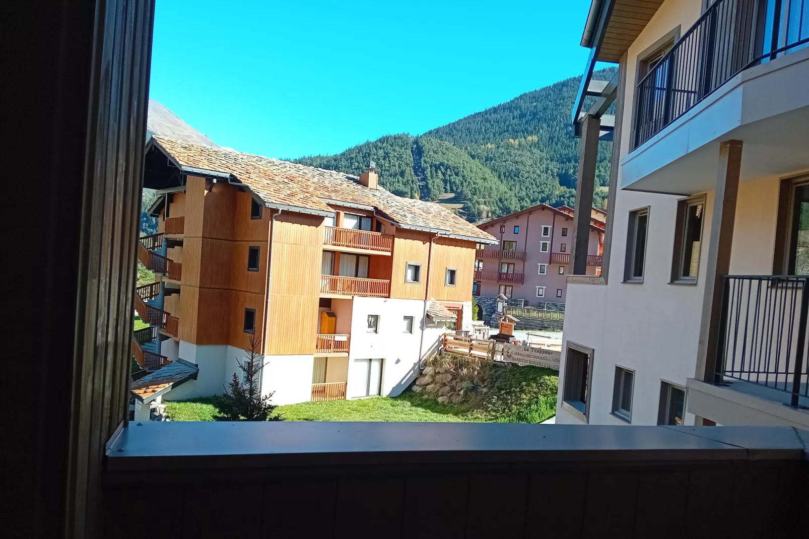 Terrasses E 305 - PARC NAT. VANOISE appart. 6 pers-Terrace balcony