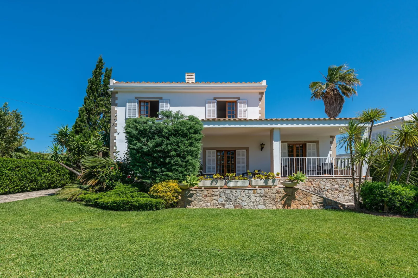 Can Llorens-Exterior summer