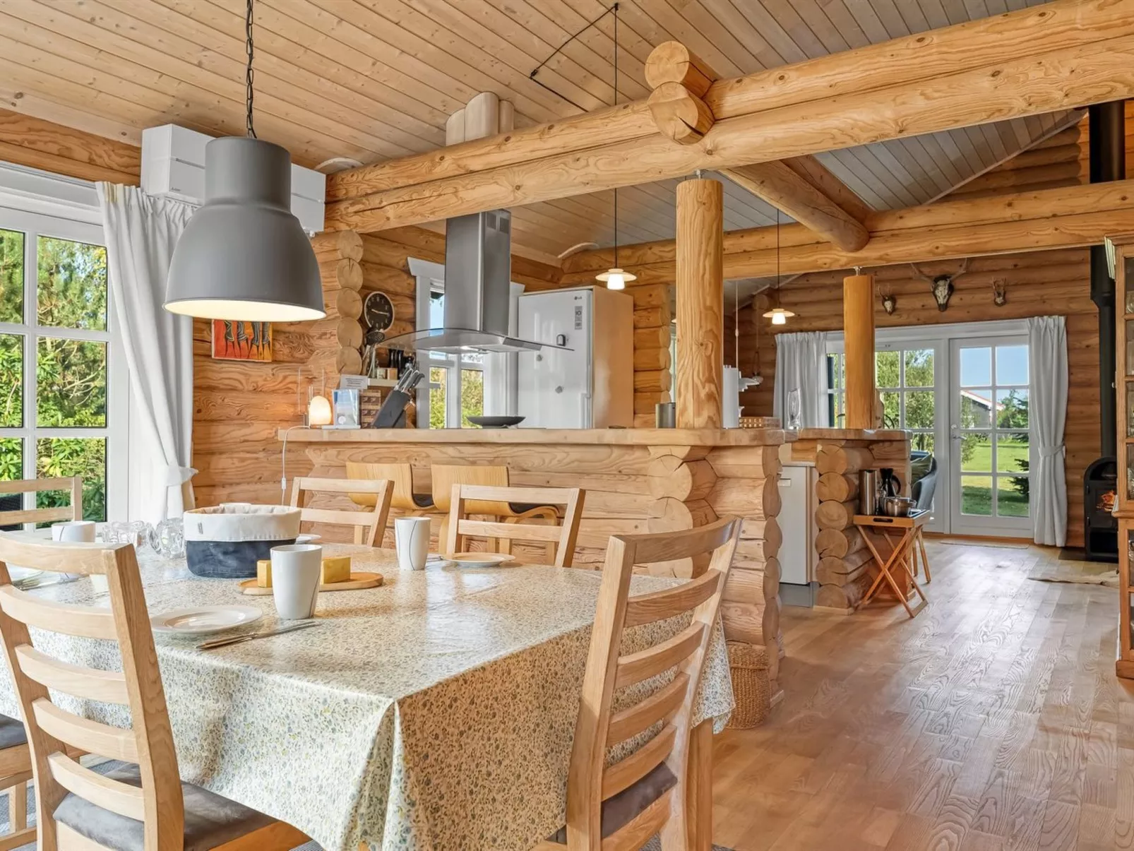 "Sigga" - 1.6km from the sea-Inside