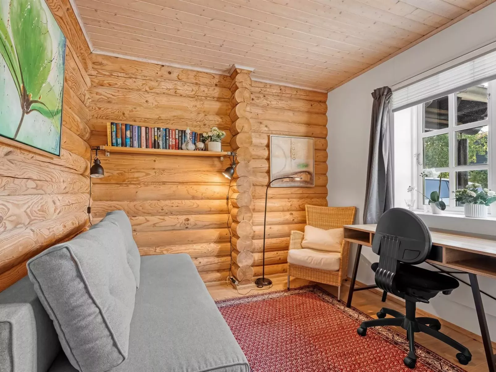 "Sigga" - 1.6km from the sea-Inside