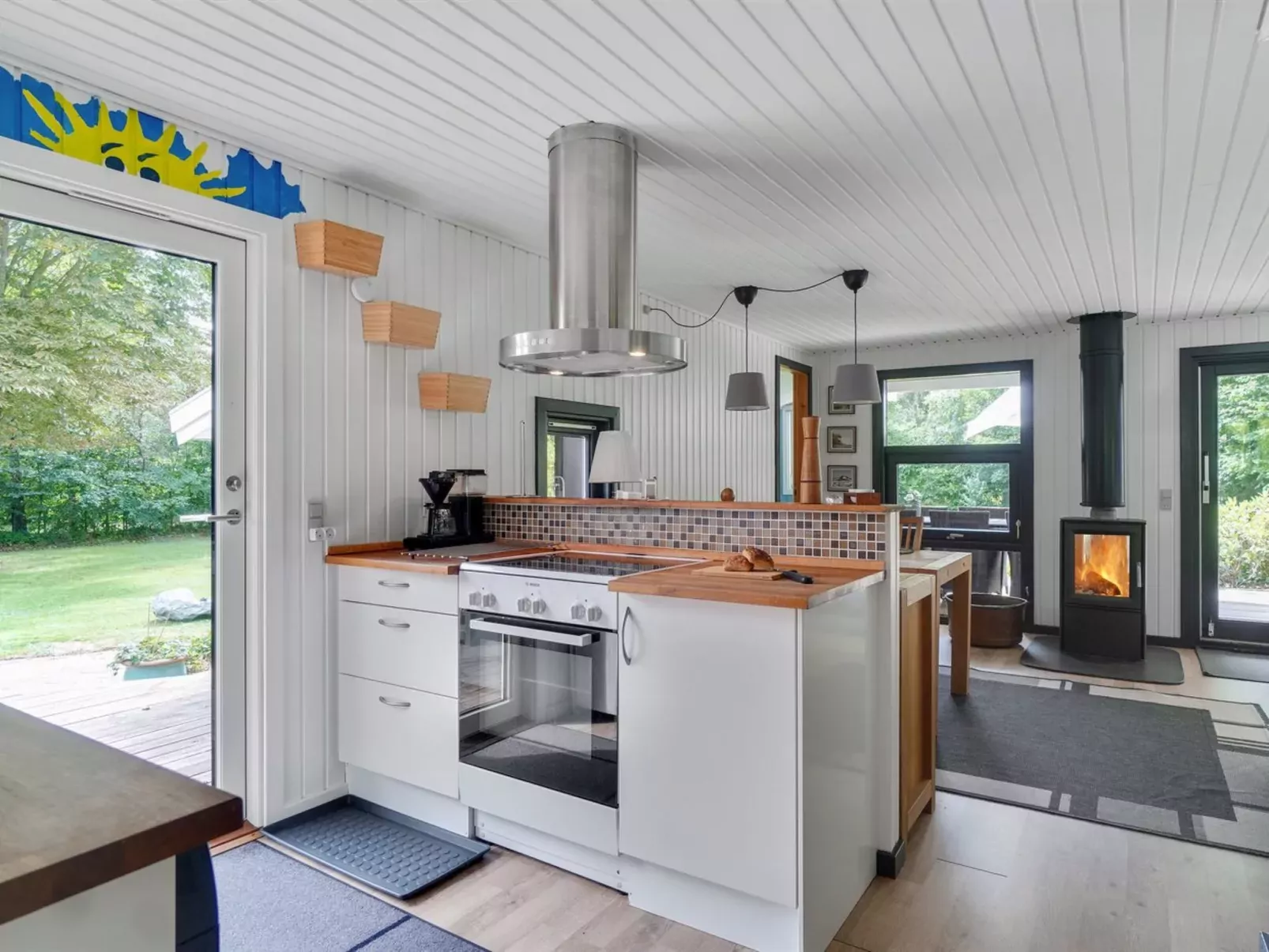 "Maiken" - 1.5km from the sea-Inside