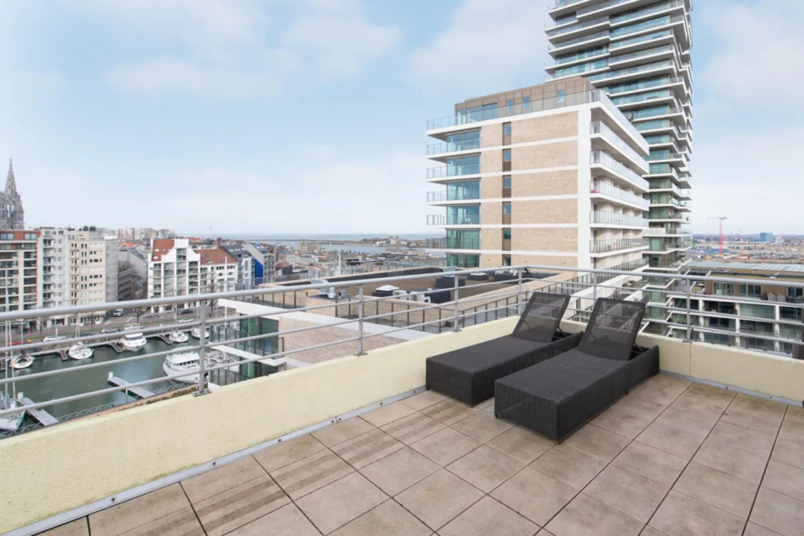 Marina Mercator-Terrace balcony