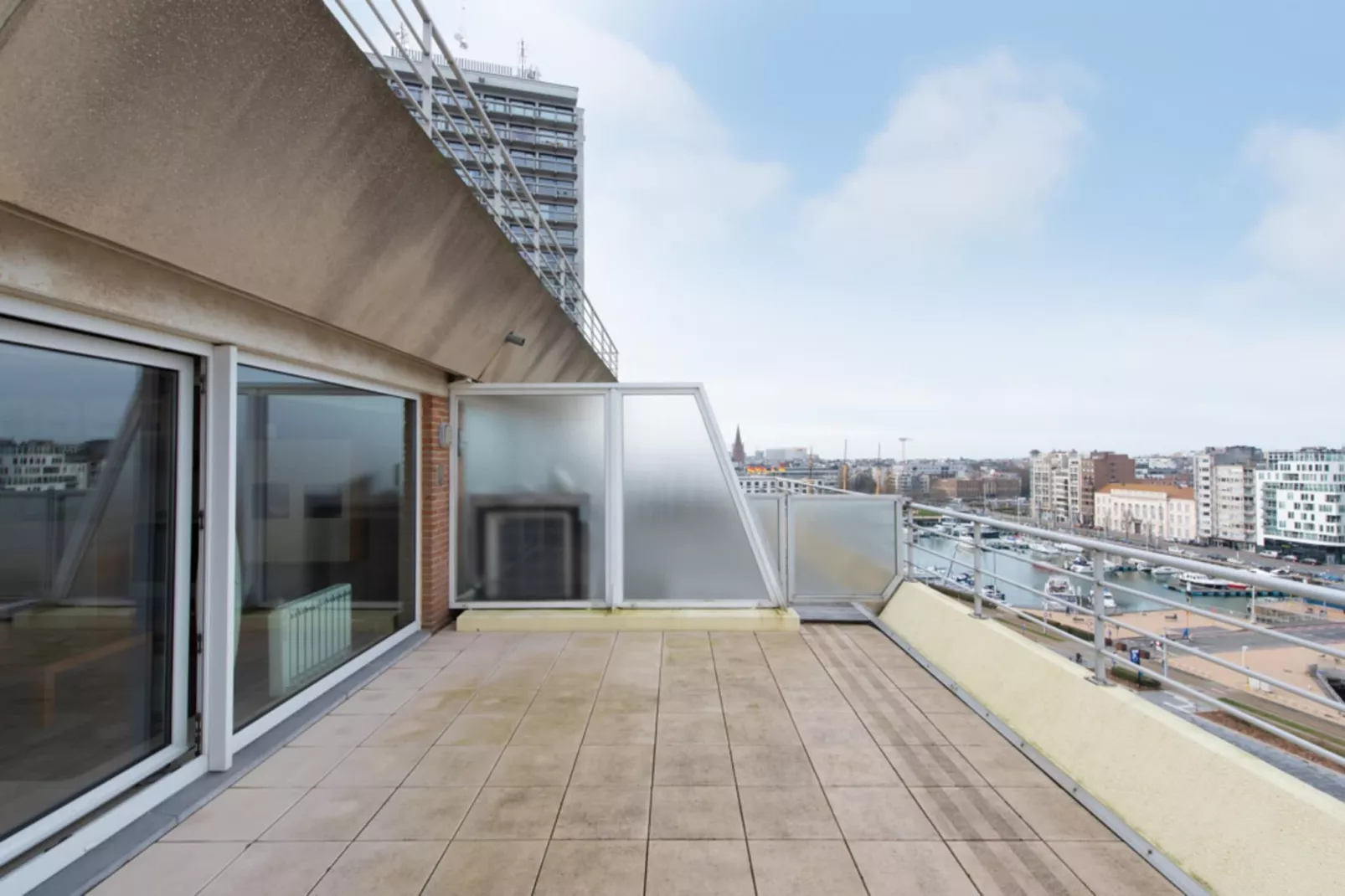 Marina Mercator-Terrace balcony