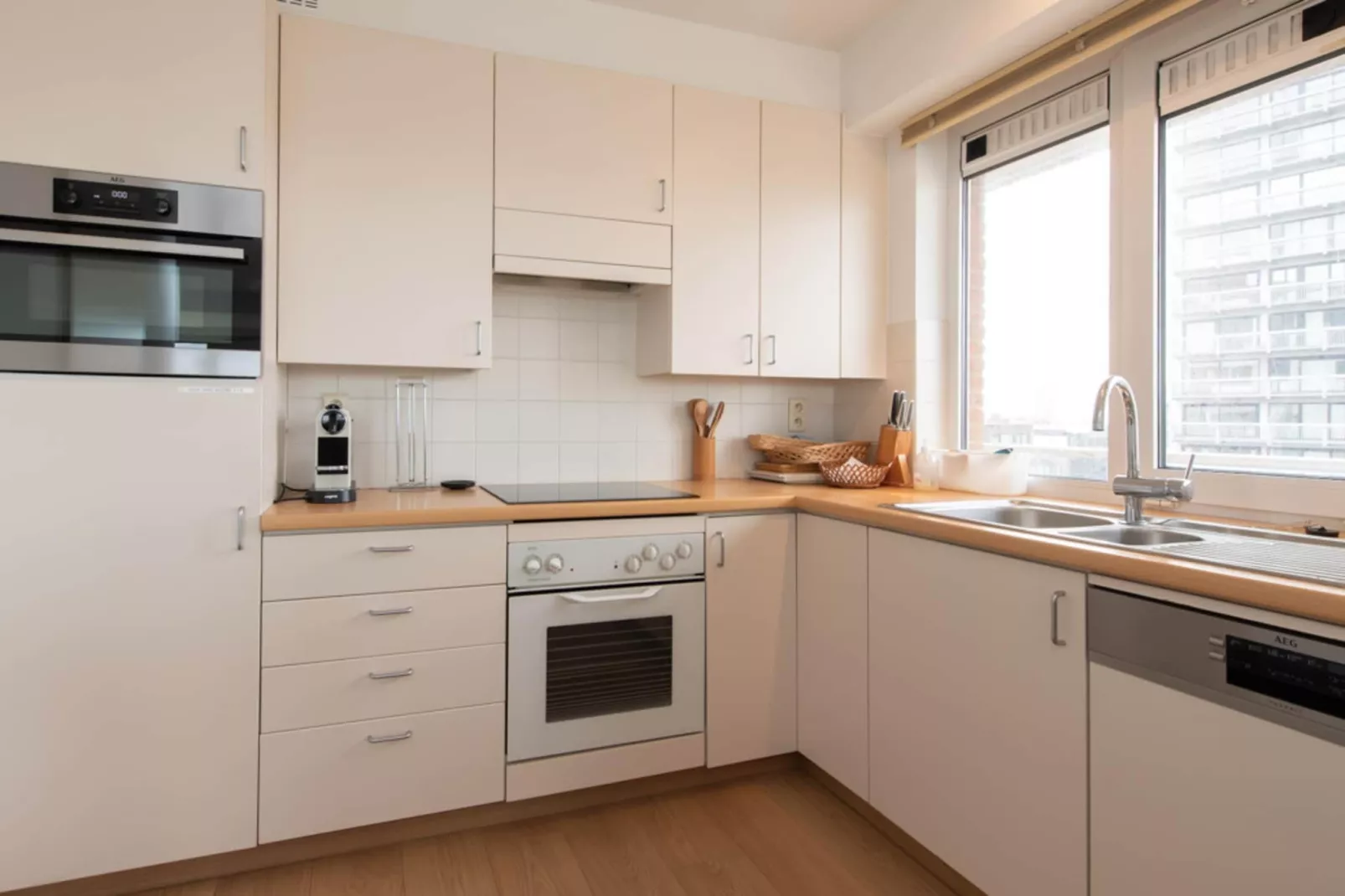 Marina Mercator-Kitchen