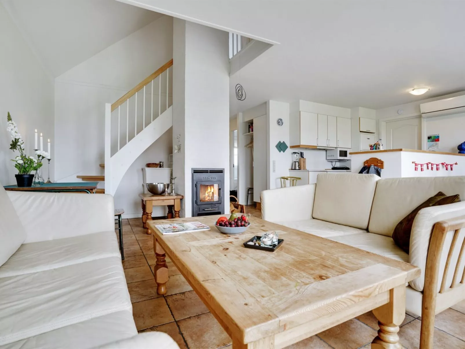 "Solvey" - 270m from the sea-Inside