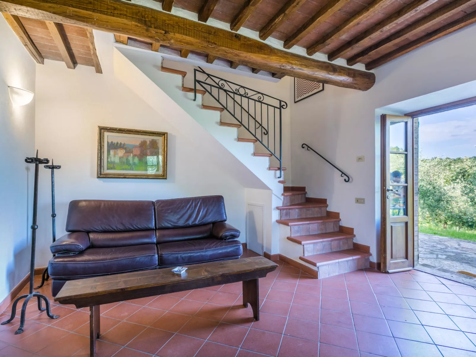 Cerretino Vigna-Inside