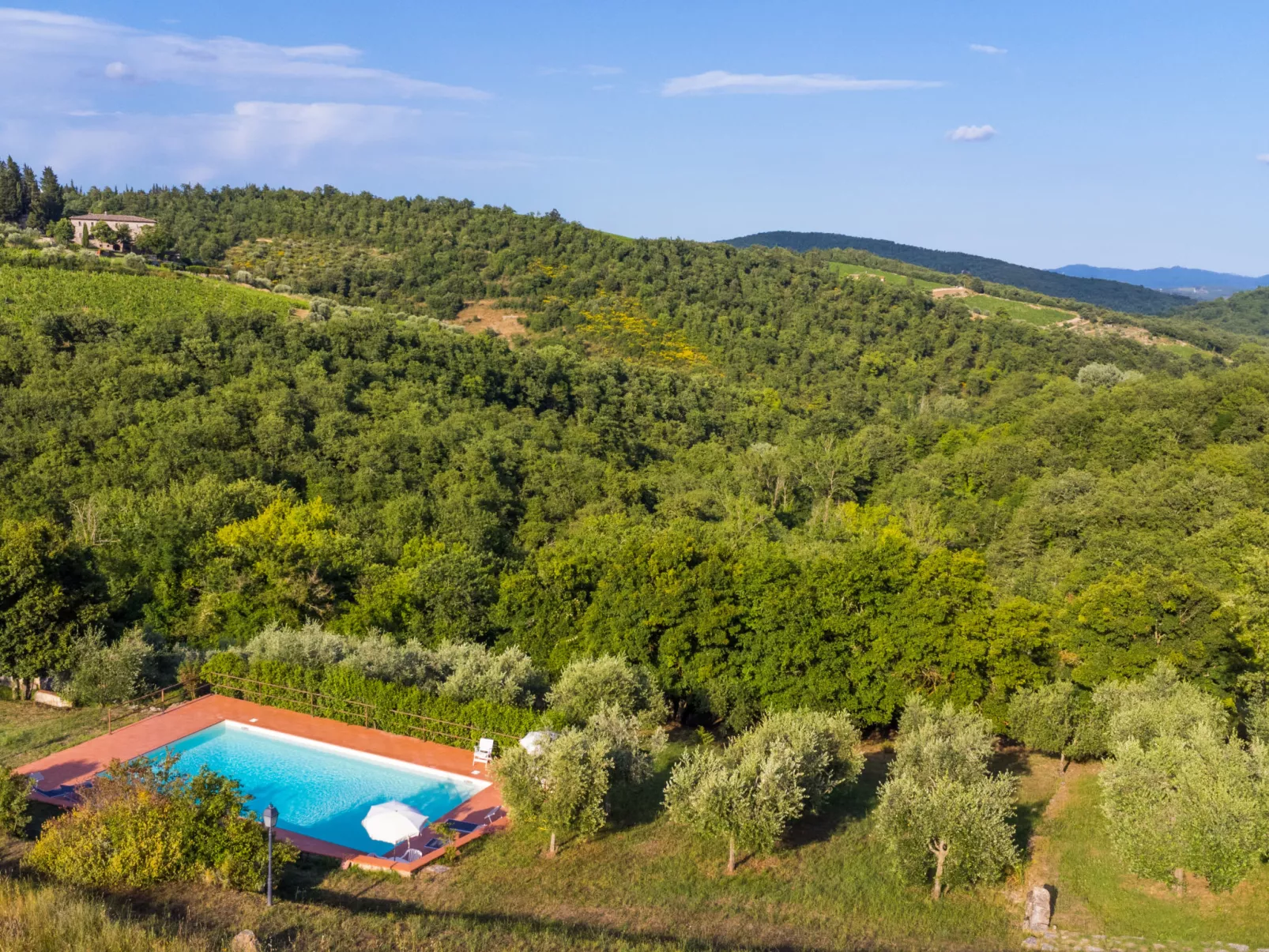 Cerretino Vigna-Outside