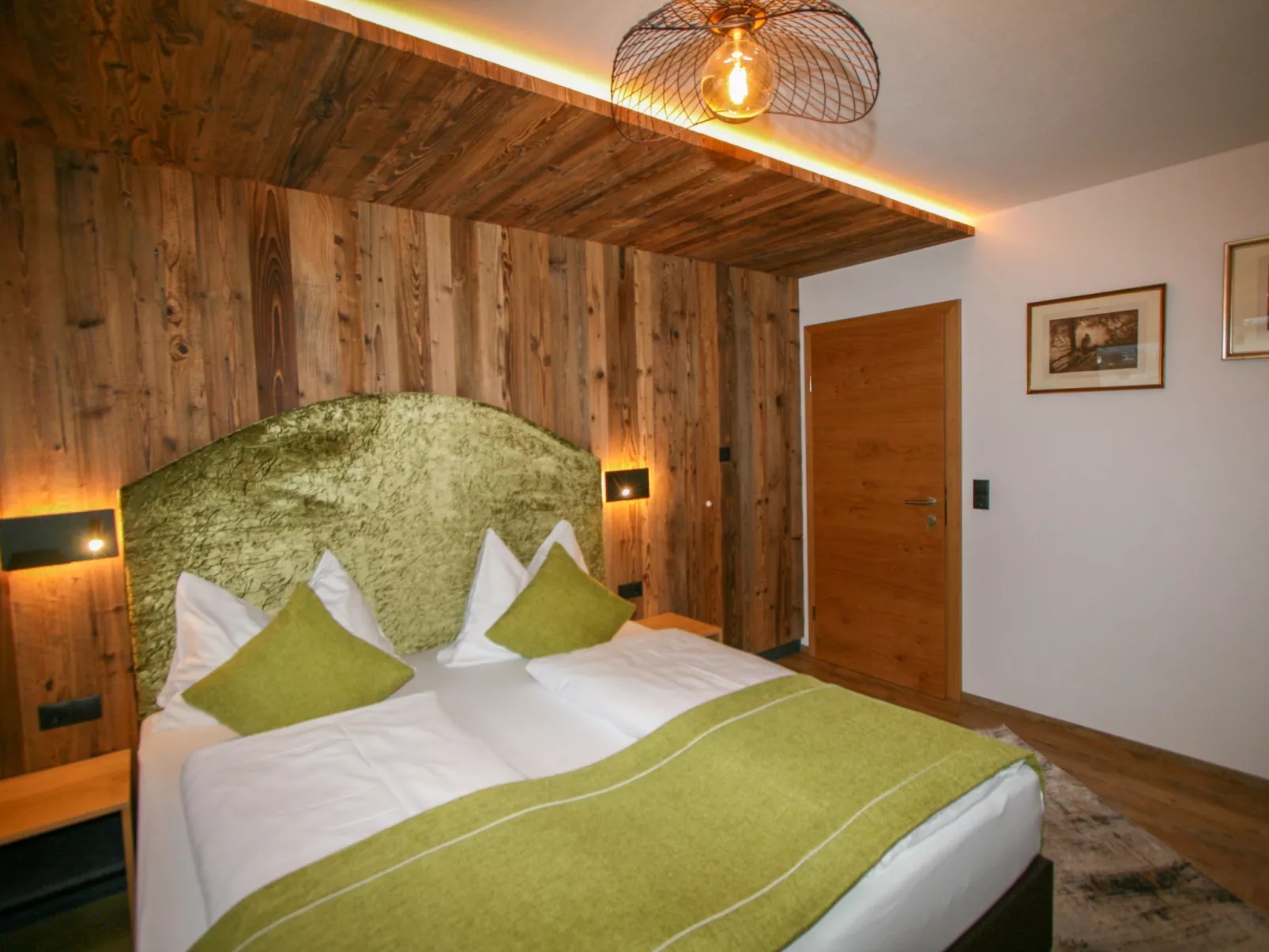 Erzherzog’s Apts/Zillertal Kaiser Lodge-Inside