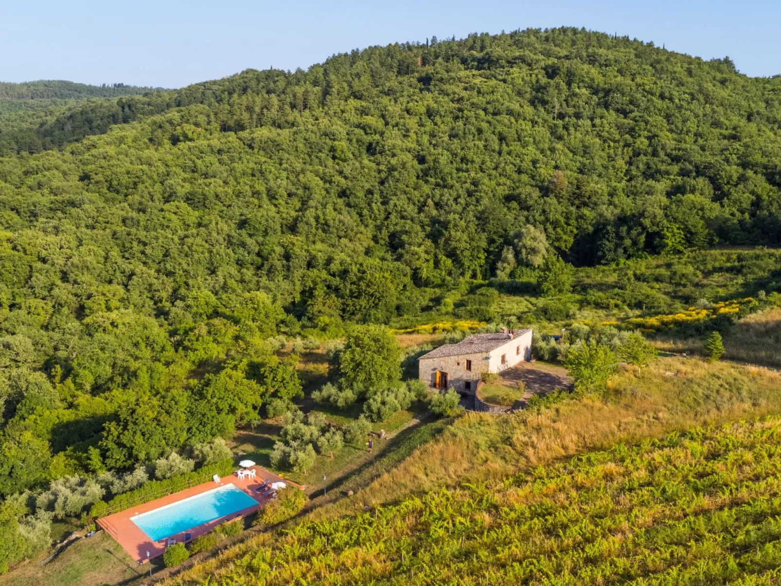 Cerretino Vigna-Outside