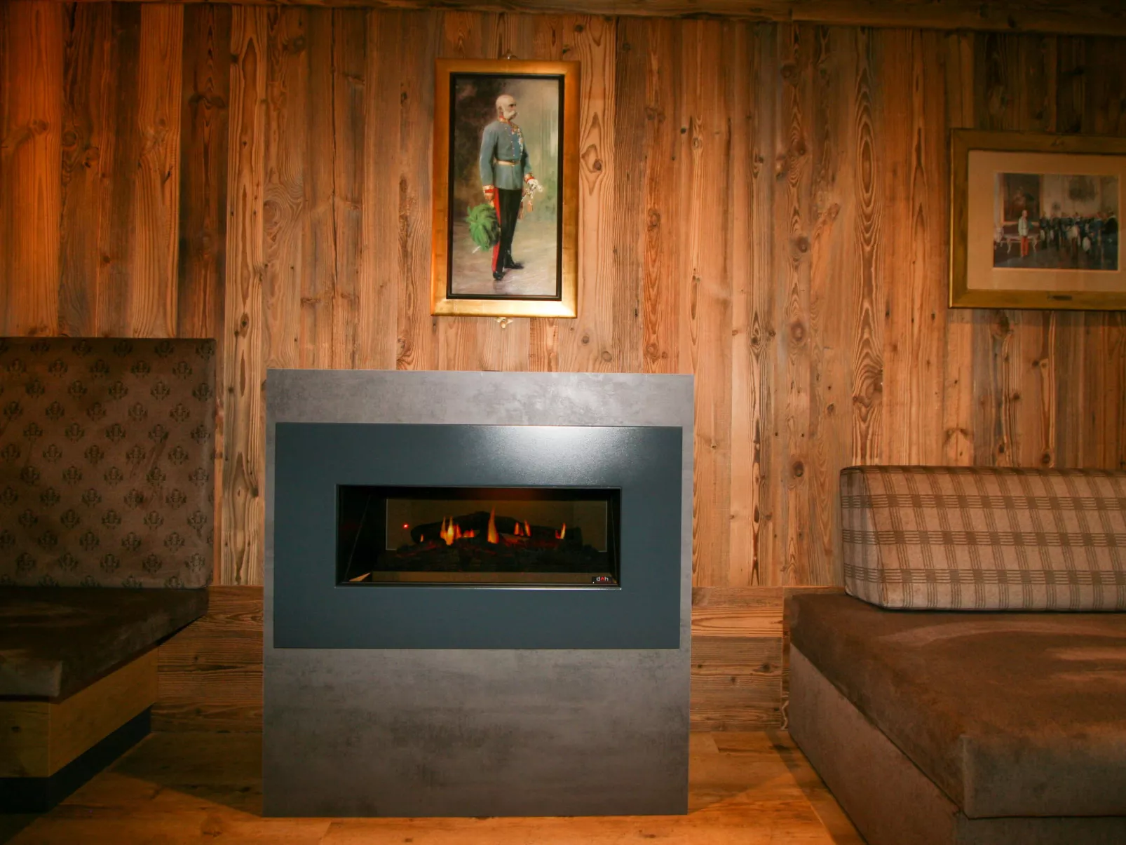 Erzherzog’s Apts/Zillertal Kaiser Lodge-Inside