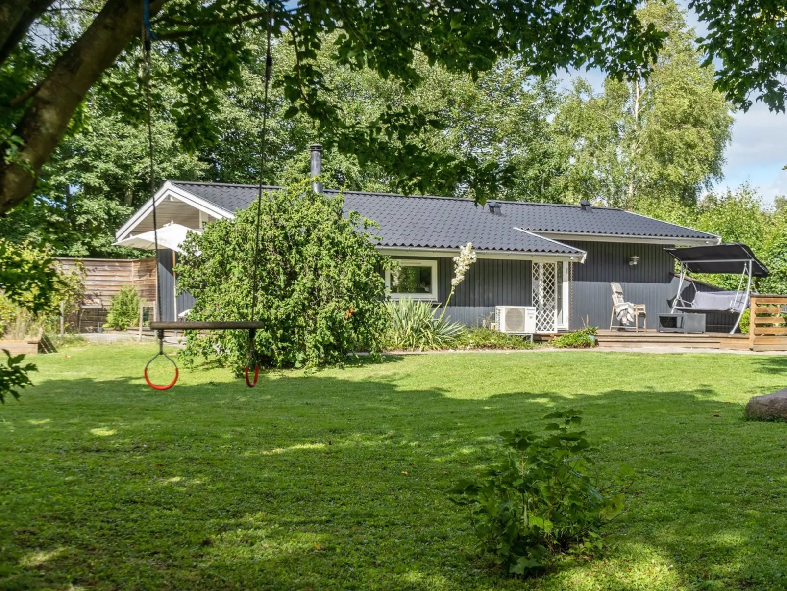 "Maiken" - 1.5km from the sea-Outside
