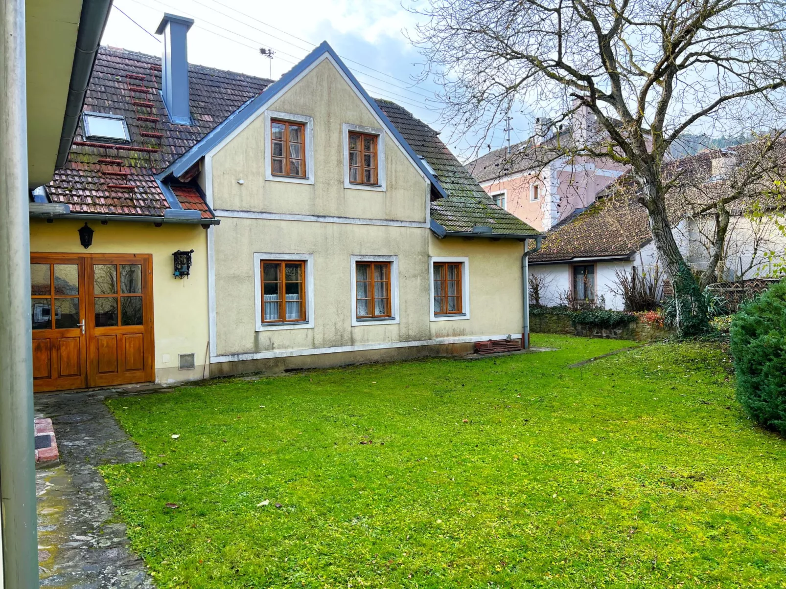 Alte Post-Outside