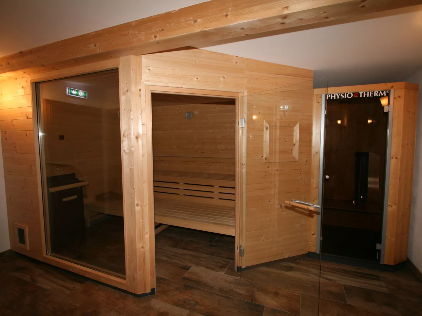 Erzherzog’s Apts/Zillertal Kaiser Lodge-Inside