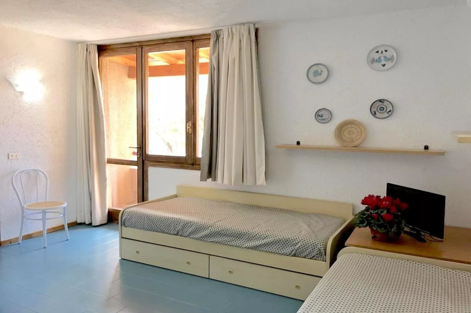 Cugnana Verde Mono 4-Living room