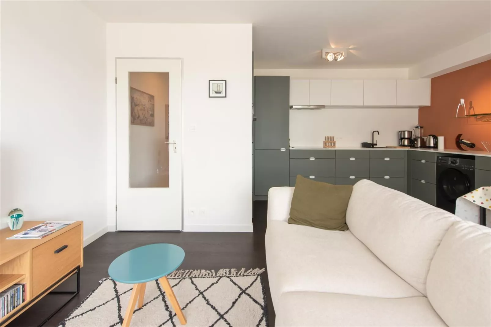 Byblos-Living room