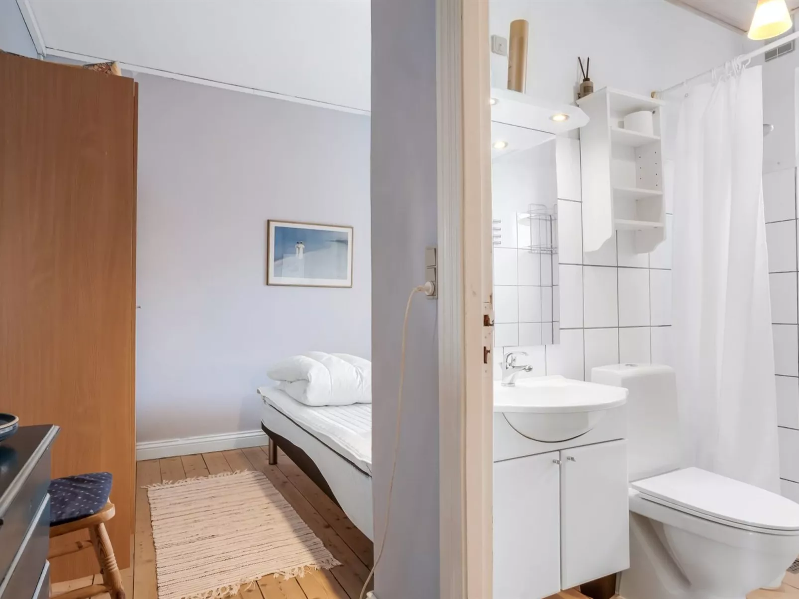 "Tryggi" - 300m from the sea-Inside