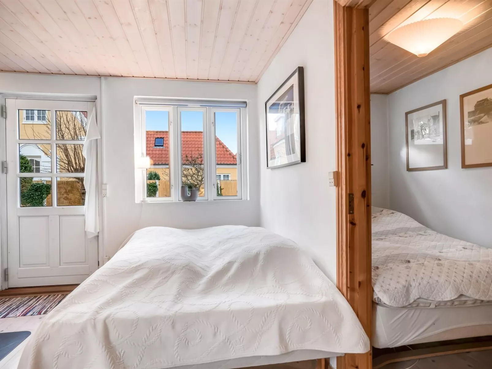 "Tryggi" - 300m from the sea-Inside