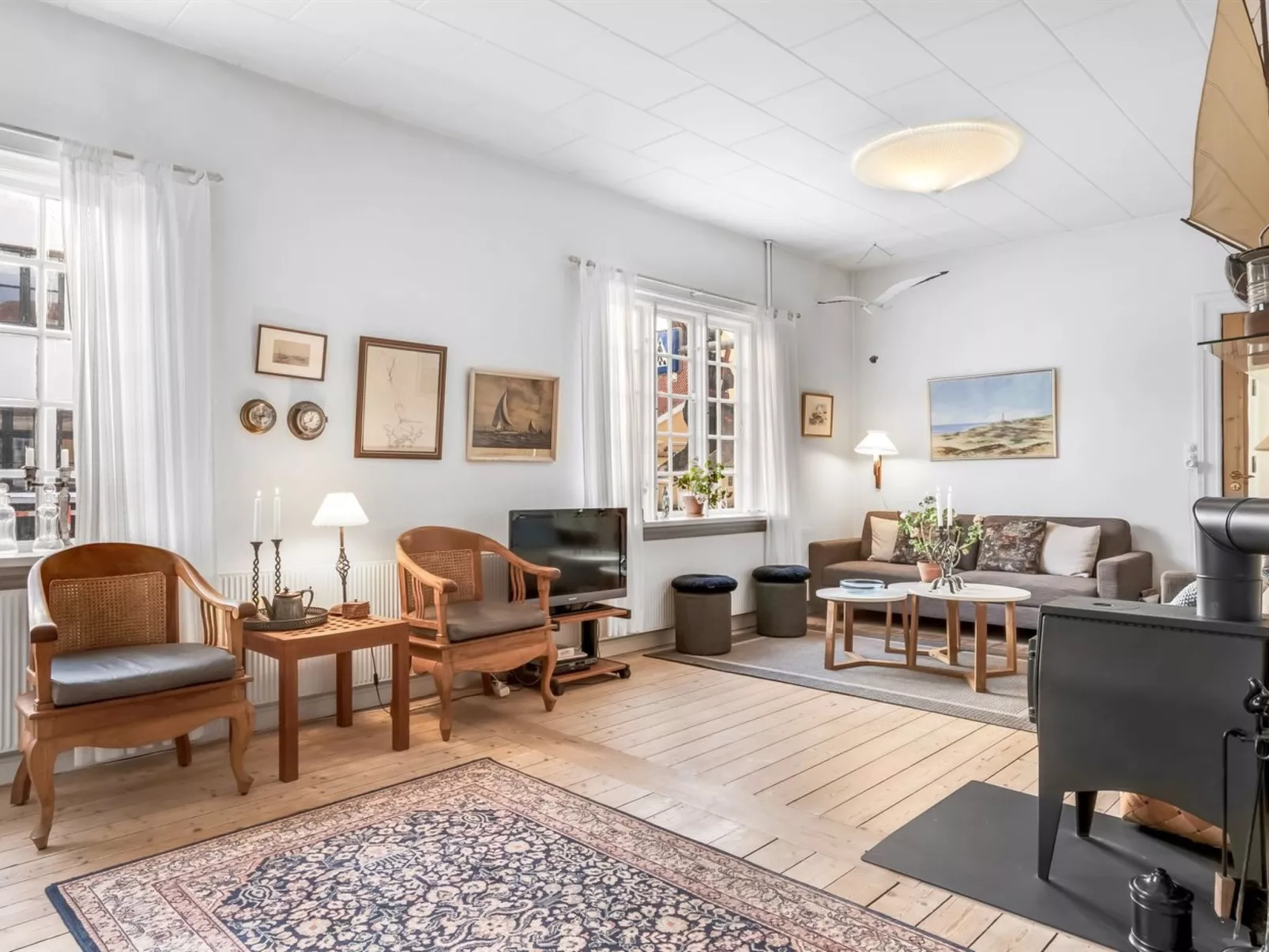 "Tryggi" - 300m from the sea-Inside
