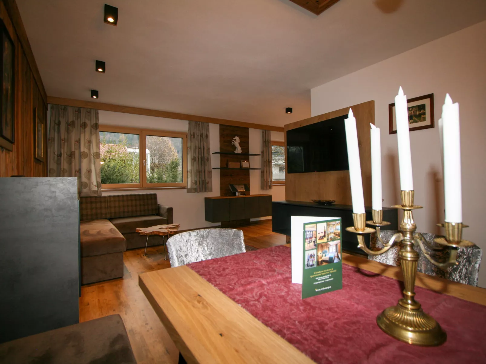 Erzherzog’s Apts/Zillertal Kaiser Lodge-Inside