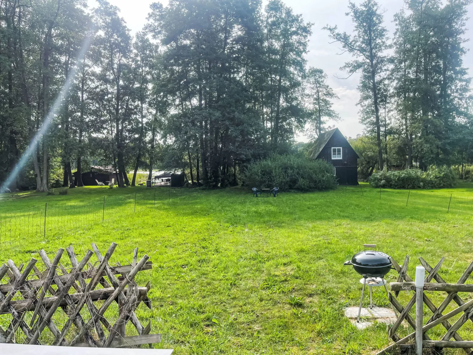 Am Pälitzsee-Outside