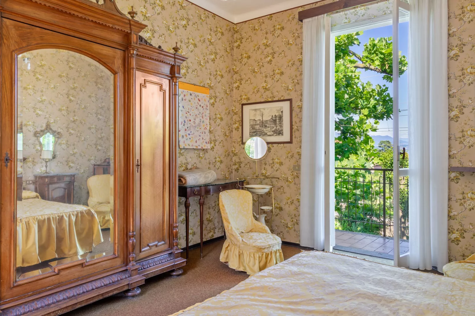 Nouvelle Belle Epoque-Schlafzimmer