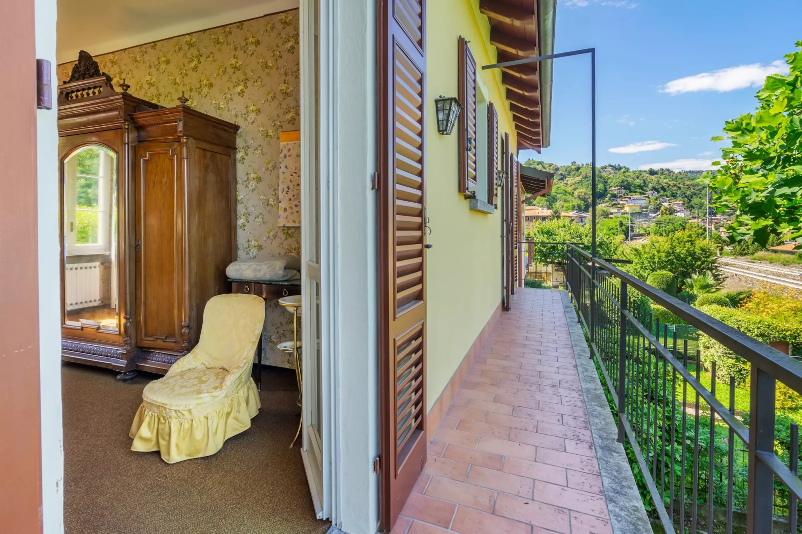 Nouvelle Belle Epoque-Terrassenbalkon