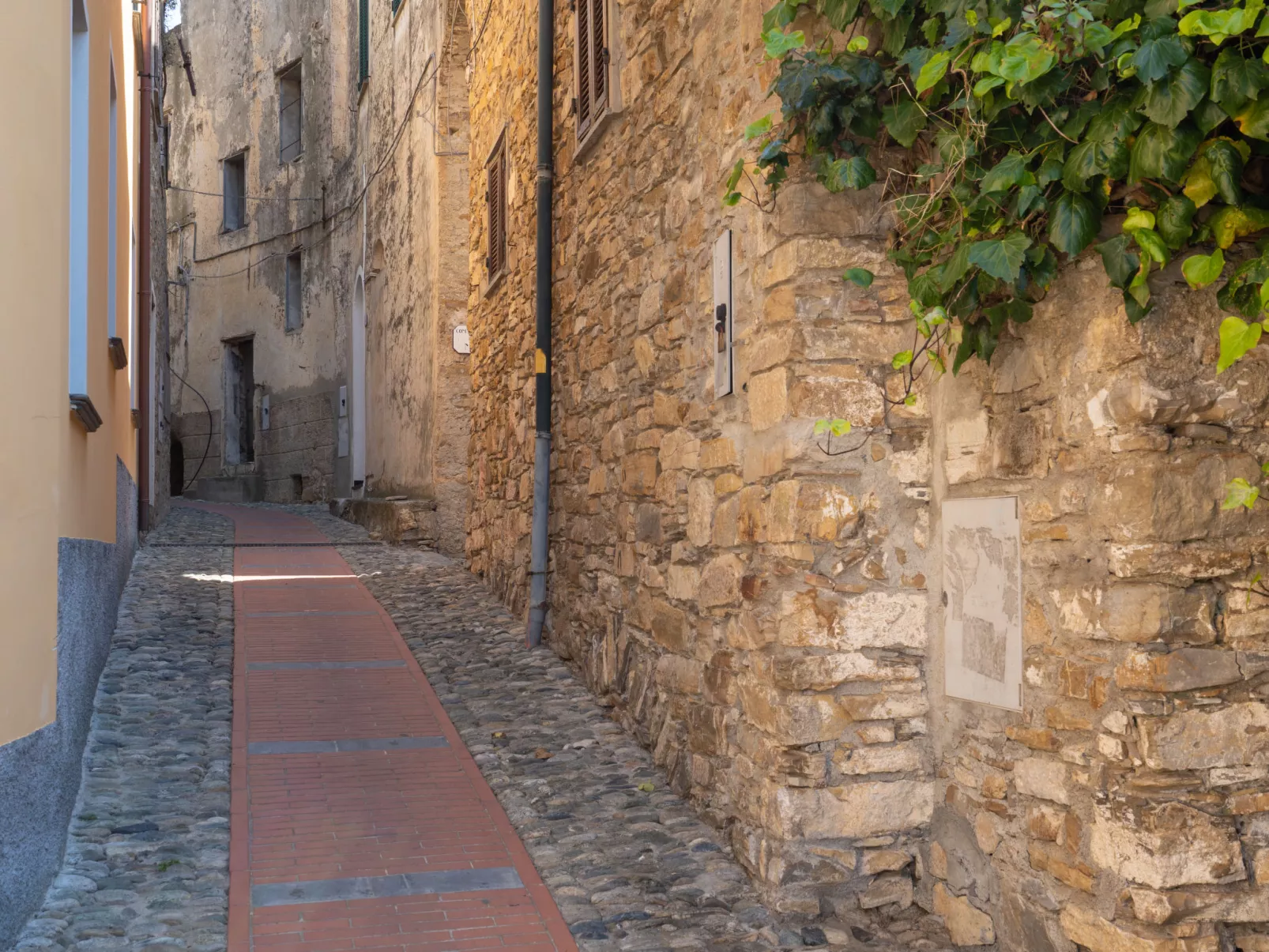 Le Antiche Volte (SLR215)-Outside