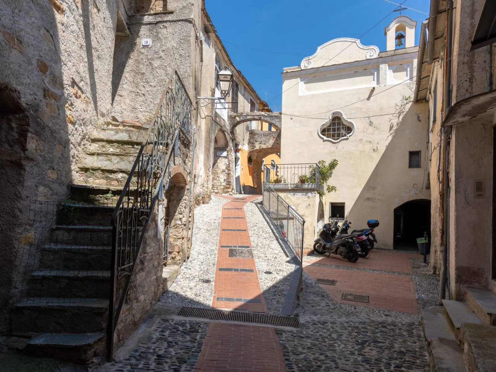 Le Antiche Volte (SLR215)-Outside