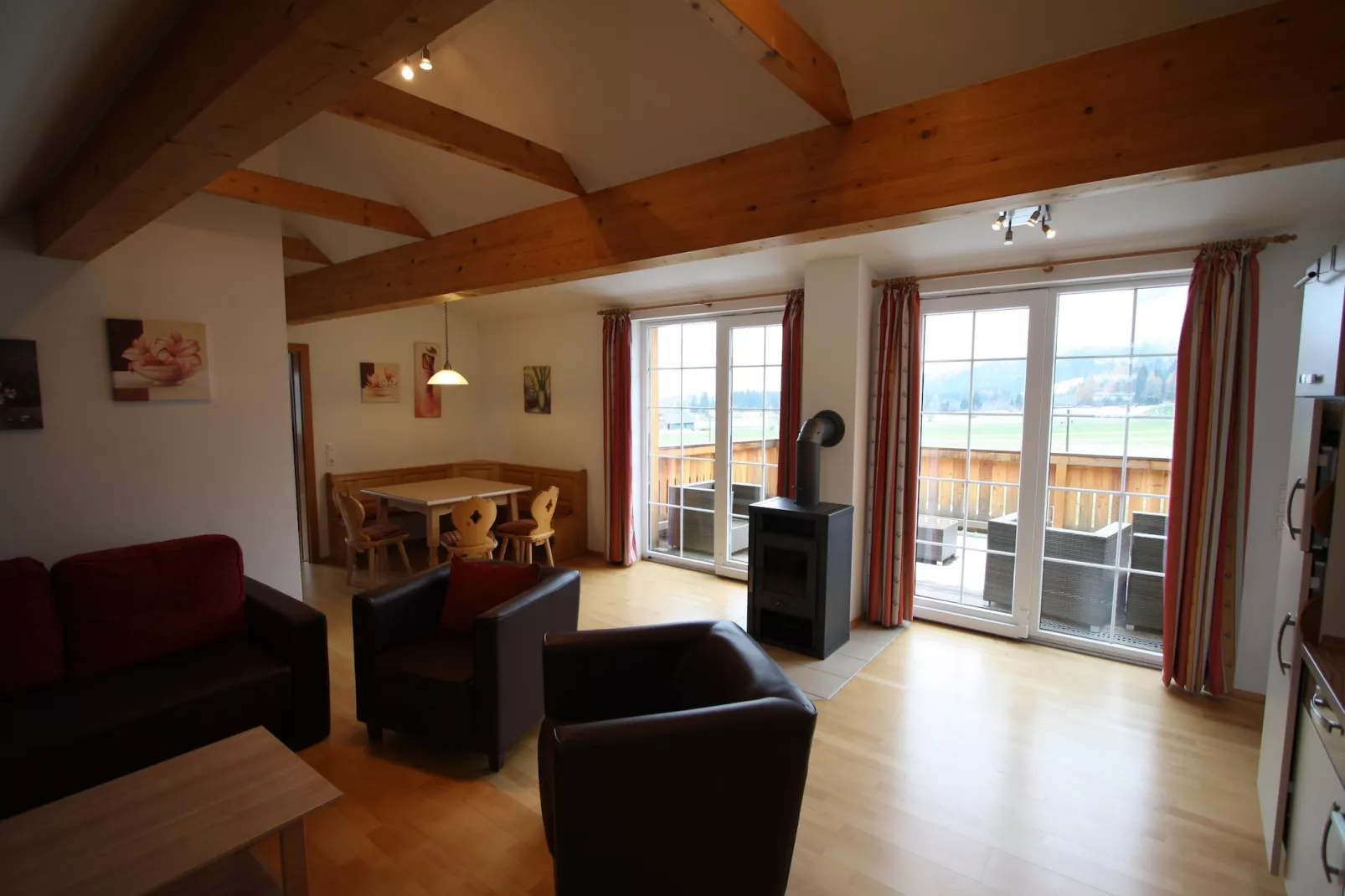 Top 13-Living room