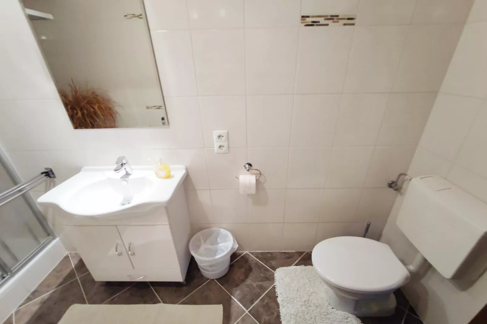 Ferienhaus Linda-Bathroom