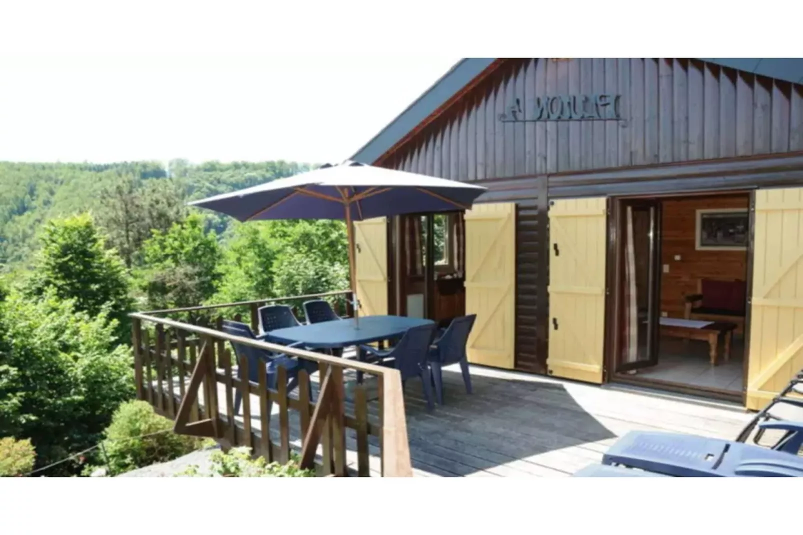 Pluton 4-Exterior summer