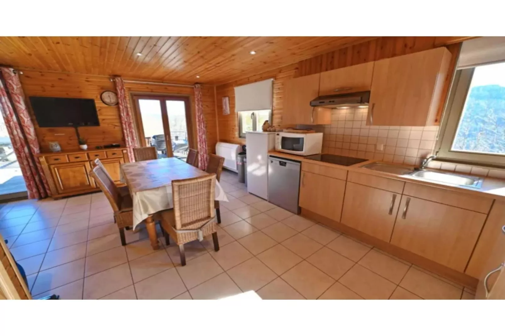 Pluton 4-Kitchen