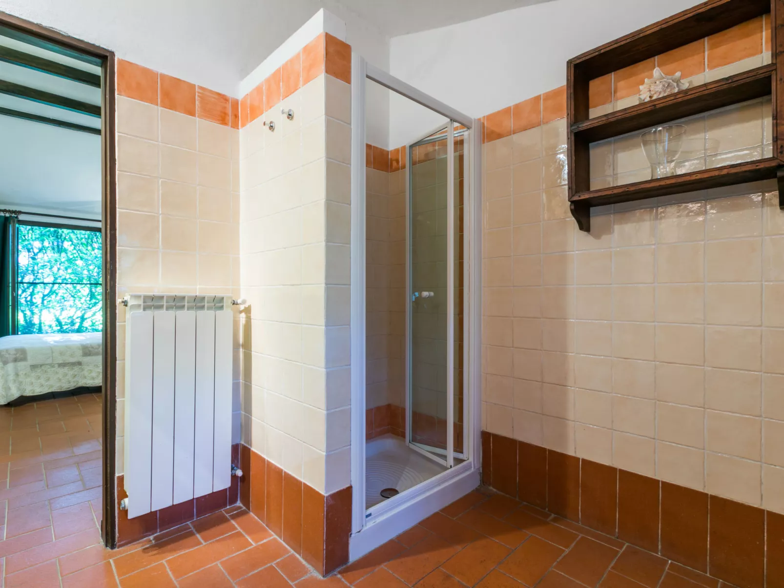 Bardeggiano - Caterina 8 (COL243)-Inside