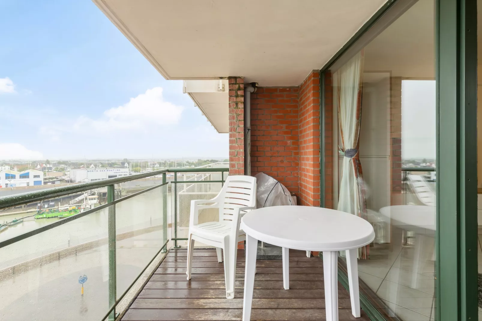 PARADIS - 5A-Terrace balcony
