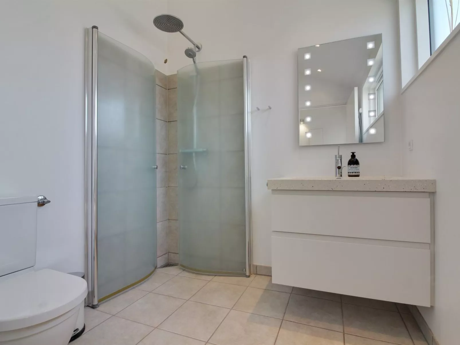 "Fietje" - 150m from the sea-Inside