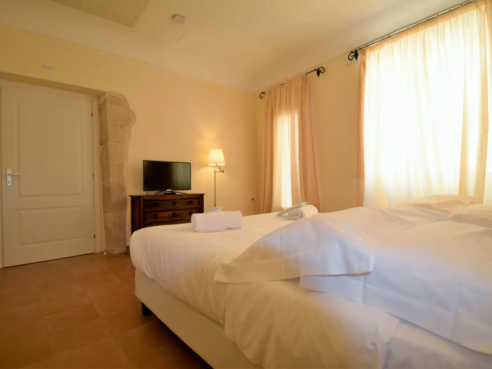 Lanterne Magiche-Inside