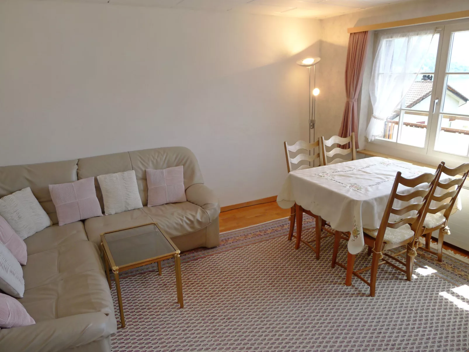 Beau Site-Inside