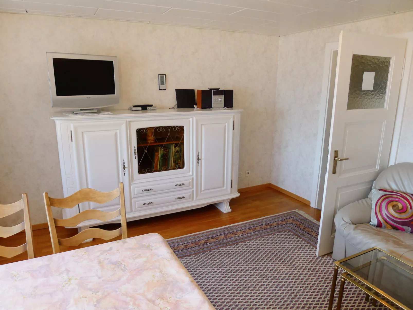 Beau Site-Inside