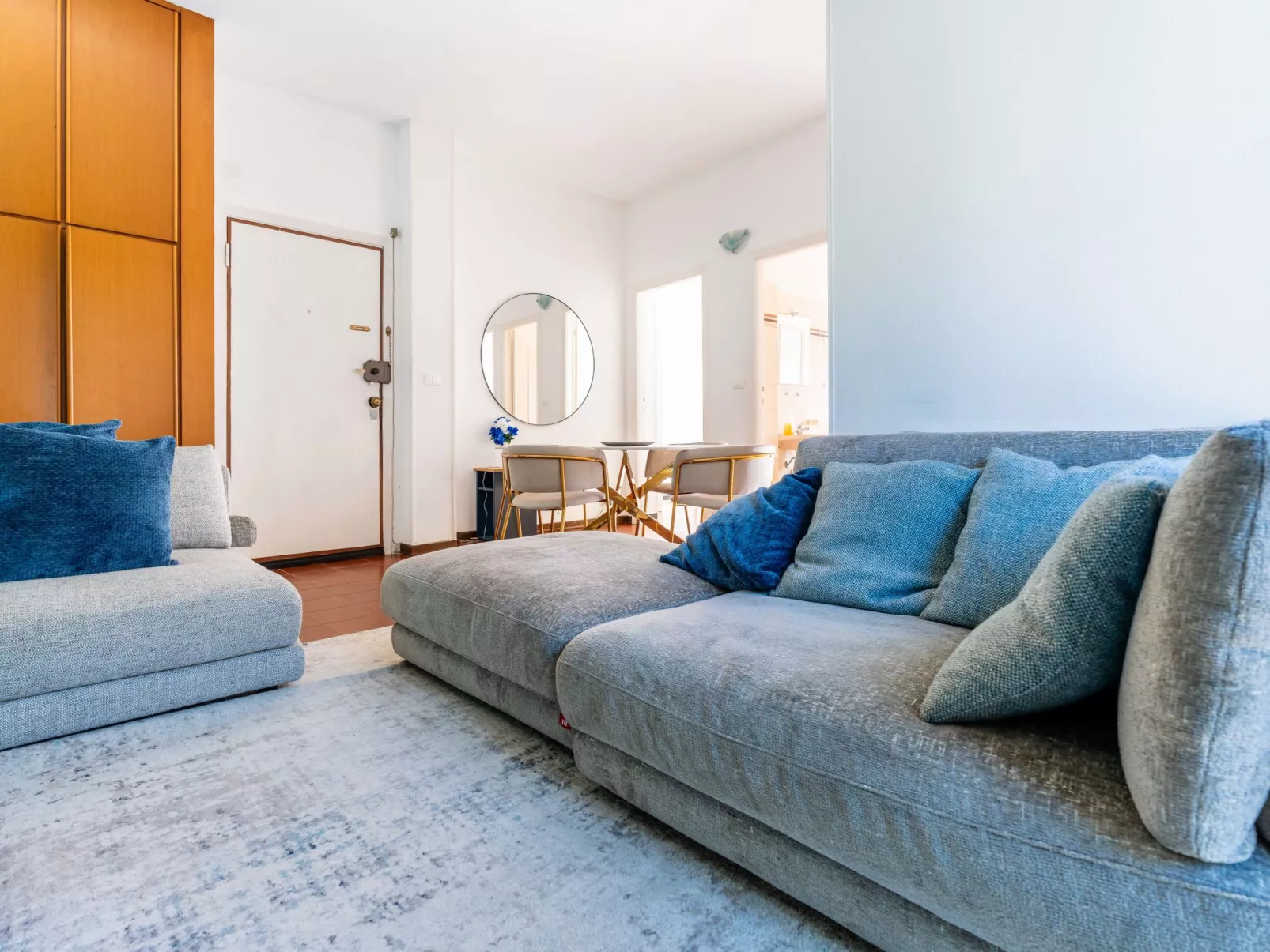 Mare Borgo-Inside