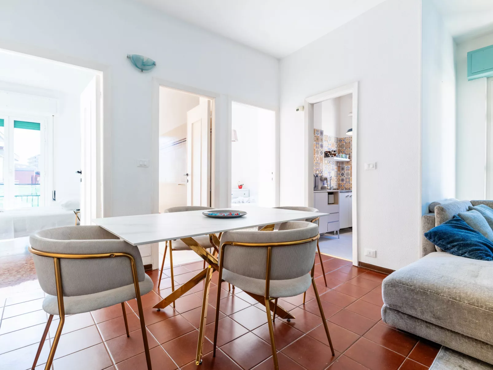 Mare Borgo-Inside