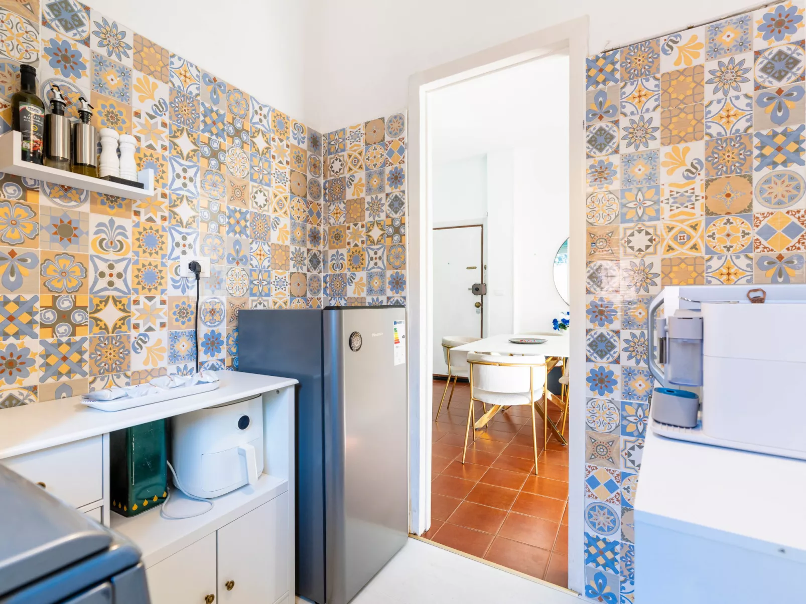Mare Borgo-Inside