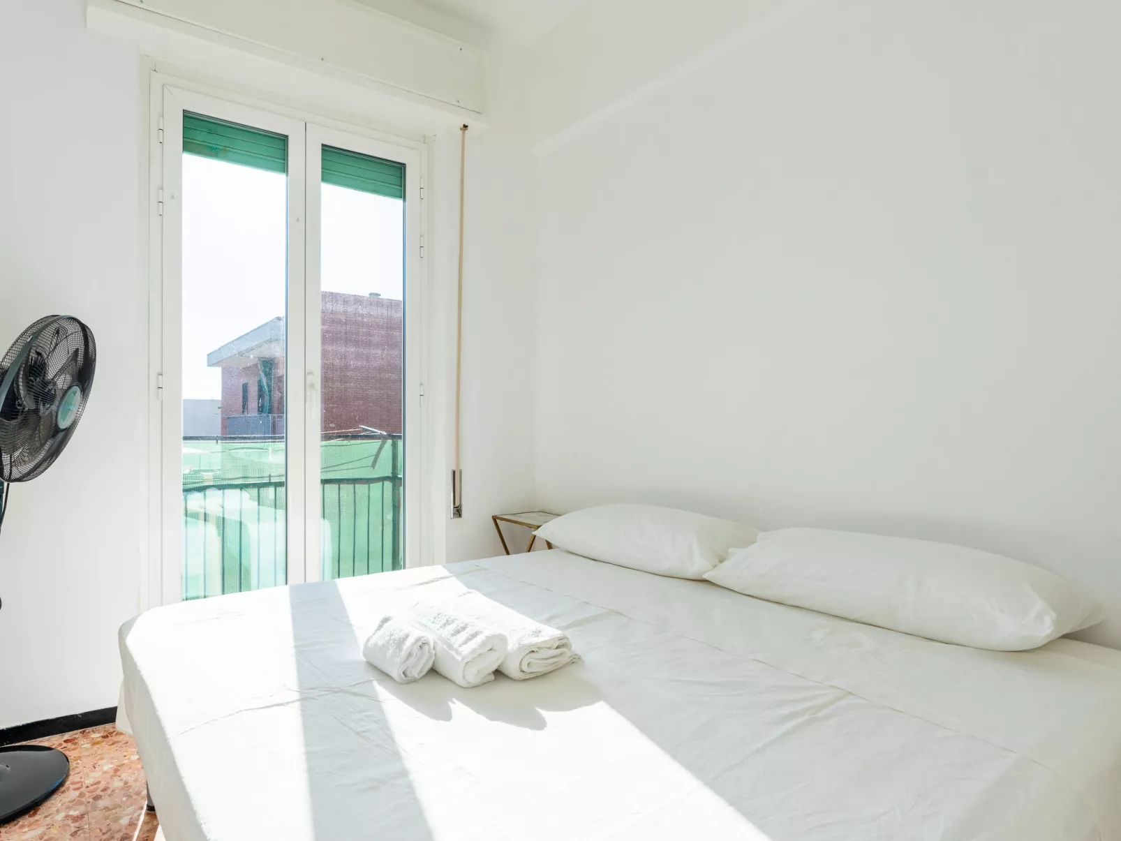 Mare Borgo-Inside