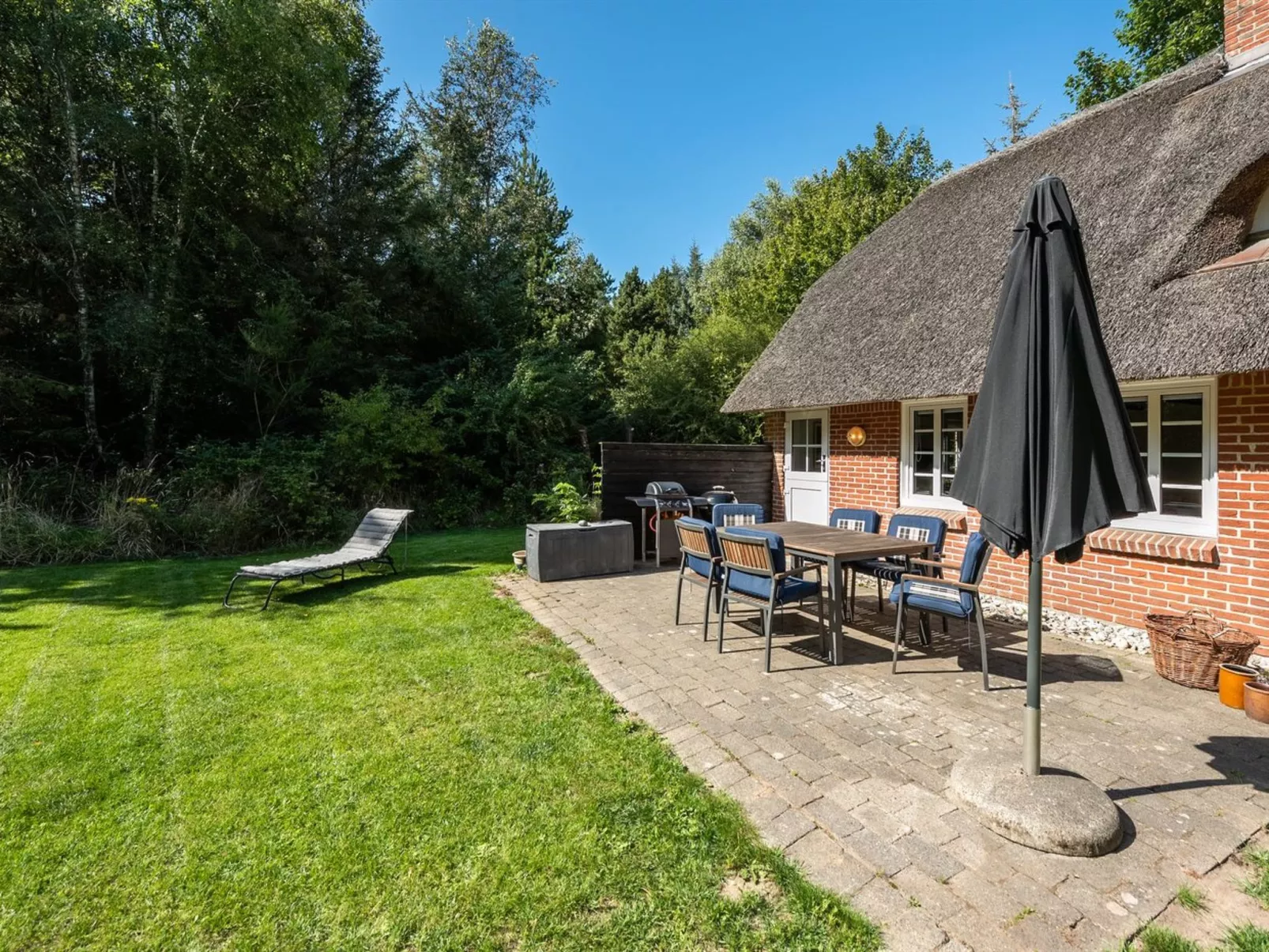"Alkil" - 1.7km from the sea-Outside