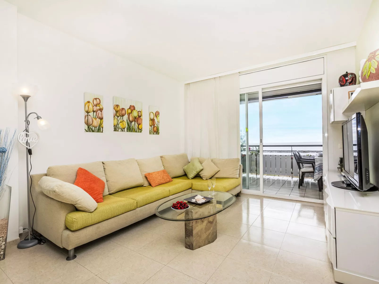 Jardin del Mar-Inside