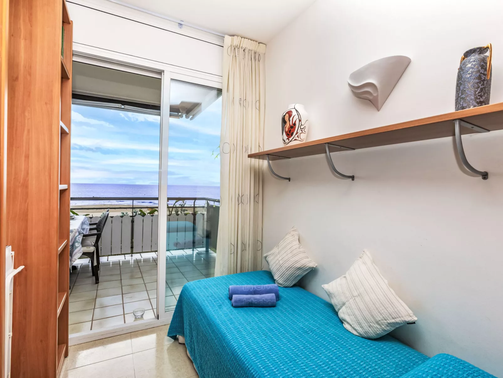 Jardin del Mar-Inside