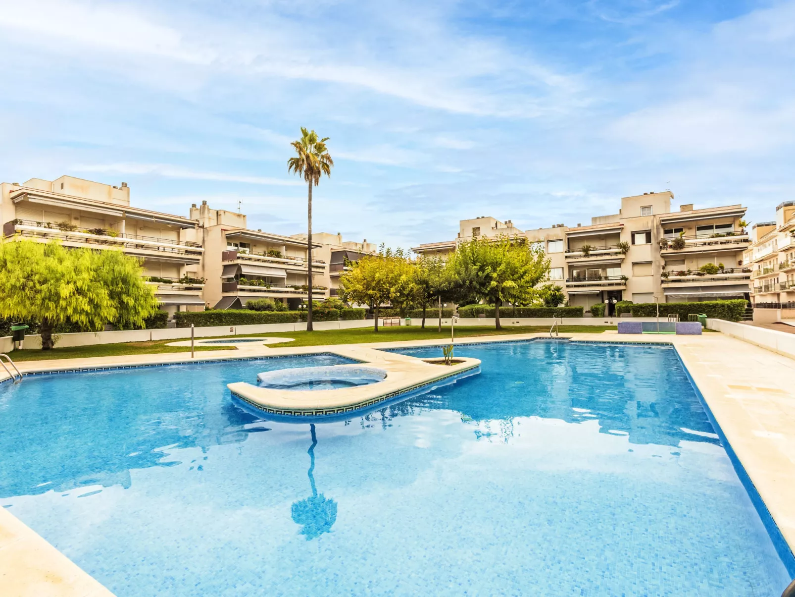 Jardin del Mar-Outside