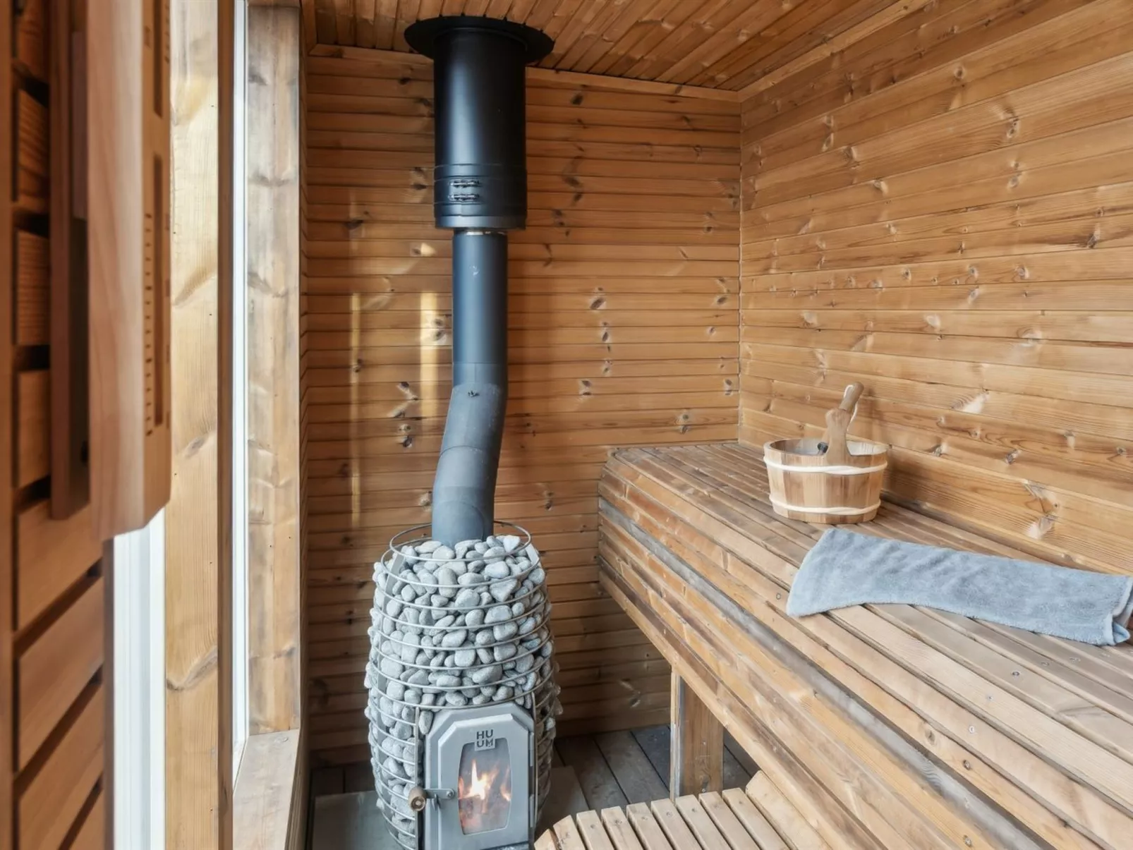 "Danske" - 6.8km from the sea-Outside