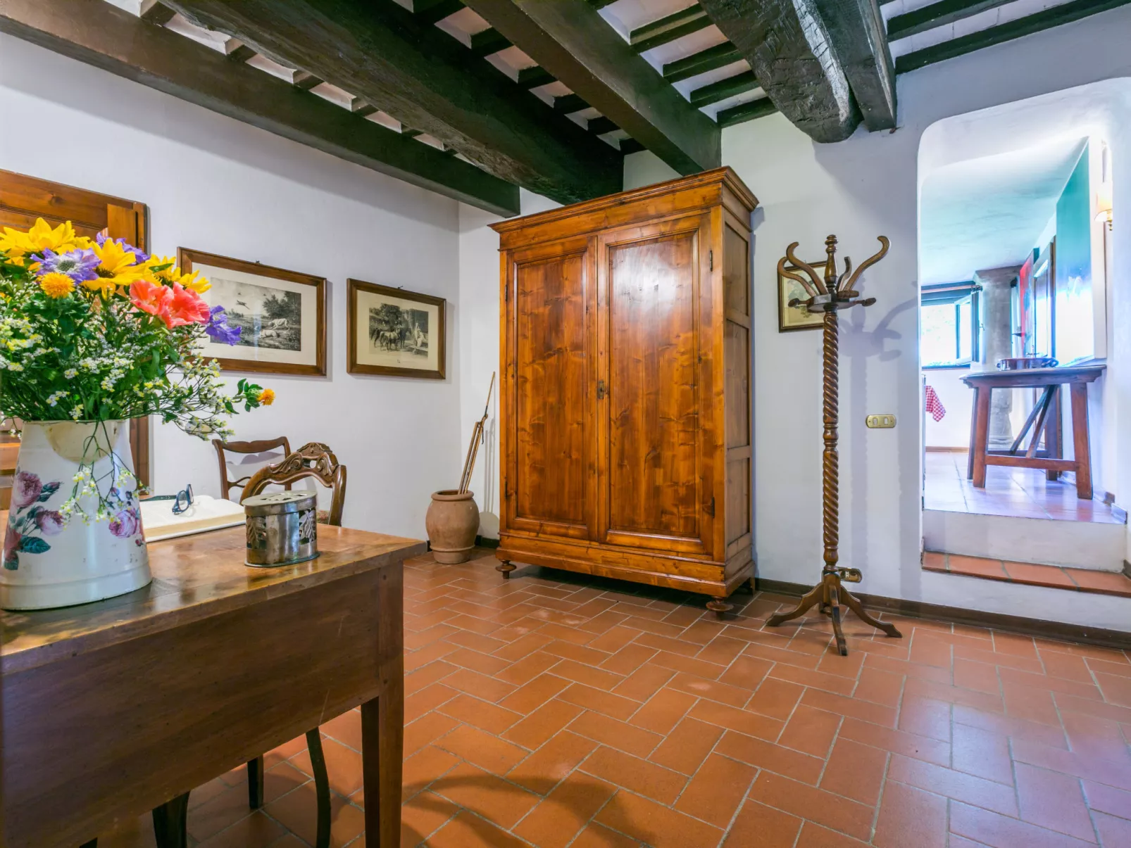 Bardeggiano - Caterina 2 (COL245)-Inside