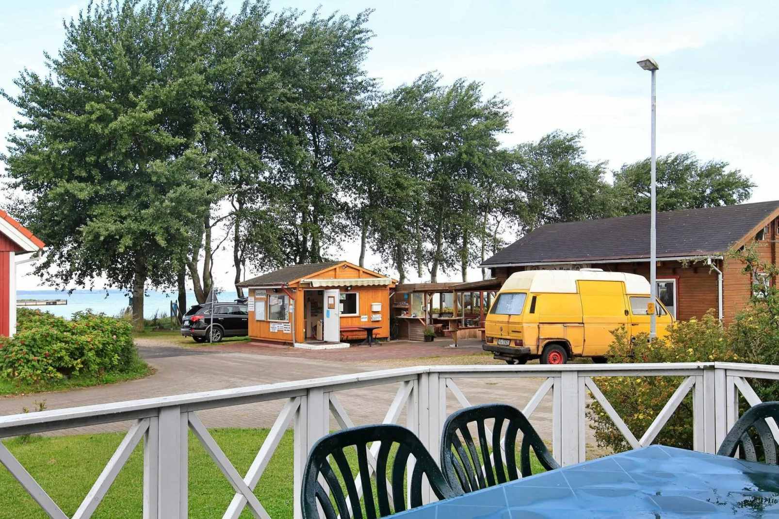 MERCUR 70+48 SWG-LOGGIA, 2.R.-Water view