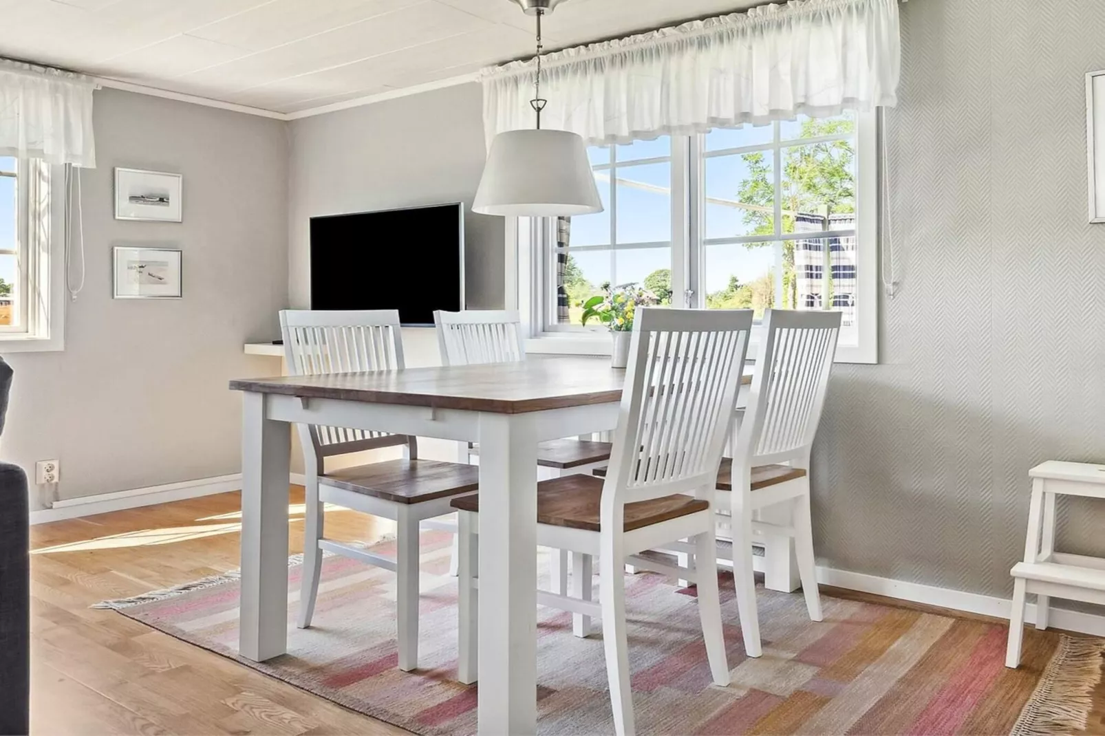 4 person holiday home in LÖTTORP
